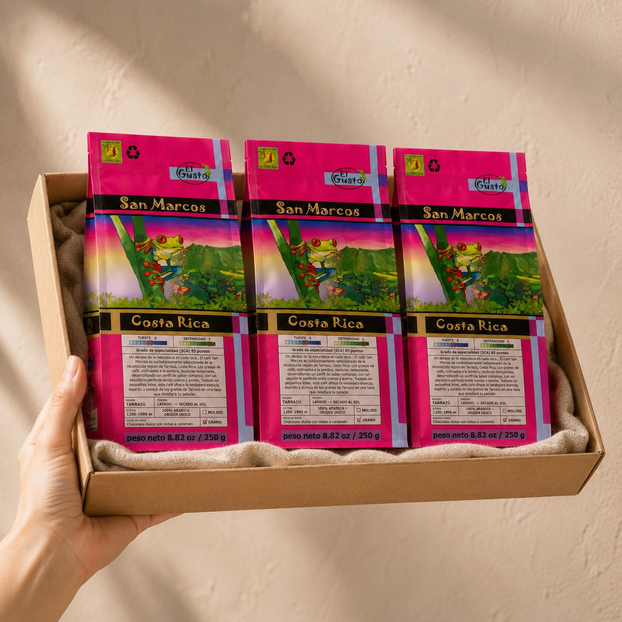 Kaffee-Geschenkset 3 × 250 g – Costa Rica Spezialitätenkaffee als ganze Bohne (Trio) – Preisgekrönter San Marcos Arabica – Geschenkbox für Kaffeeliebhaber, Damen & Herren
